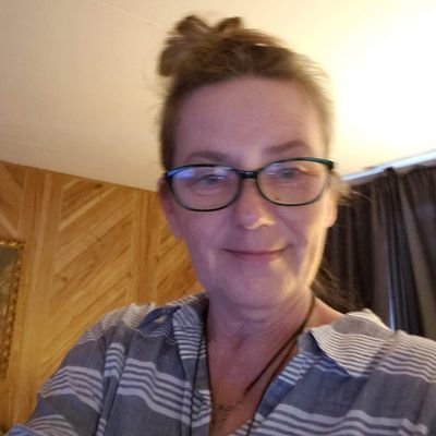 wilsonKaren3696's profile picture. First name Pronounced Caring silent G! so not to be confused with the KARENS!!! Lol I guess I do sound like a Karen🤪💗