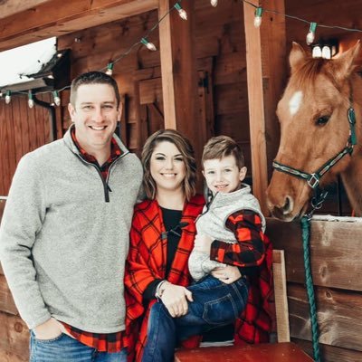 MrsBrownGrade3's profile picture. Wife, Mom, 3rd grade Teacher, The difference between ordinary and extraordinary is that little extra!