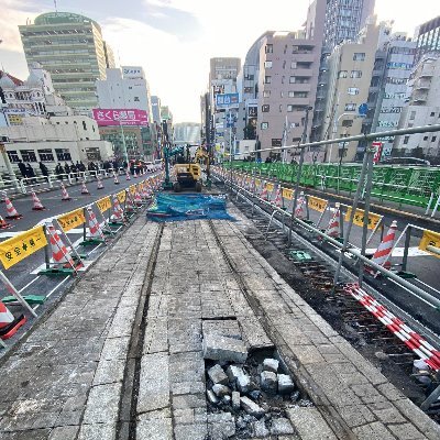 お茶の水橋都電レール保存会の公式ツイッターです。