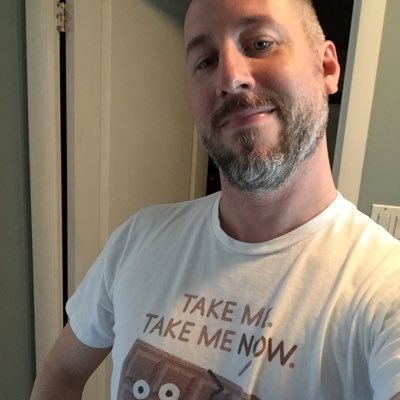 Easy going guy living in Toronto. I am into Sci-fi, comics, gaming. I am a geek for most part .I am a tough cookie on outside but i am a big hearted fella .