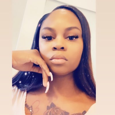 On here for laughs & storytime. #slimthickshawtie 🥶 🥳