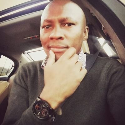 Ke Mfana Nkedi🥾, setloholo sa Bataung ba Rathulo le Basiya. Orlando Pirates supporter A father. A lover.