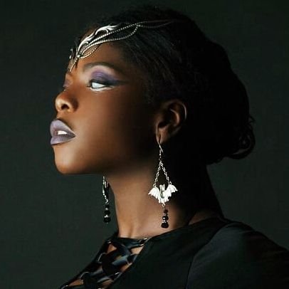 Roleplay Account by #ᴠɪᴏʀᴀ | Not affiliated with Theresa Fractale || Historical OC | Vampire | Voodoo Queen of New Orleans