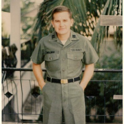 Loves poetry, fine writing, all music. Second generation American, social liberal, fiscal conservative. Vietnam vet, cancer survivor. Convince me with logic!