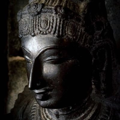 Taurus_rules's profile picture. Tweets are strictly private & any reference to living or dead is purely co-incidental. Neither right wing nor left but a straight guy like my sex preference.😂