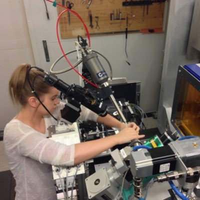 Mum to Ada 🦄 & Rudy 🐺 | Physics PhD in synchrotron x-ray and neutron diffraction ☢️ | Sales & Marketing Director @Lascells | views my own | she/her