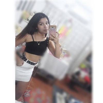 valen81498927's profile picture. si quieren síganme en insta xdd :)))
ig:_valen.albarracin_