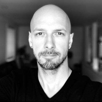 Be Good. Do Good. Aspire to Inspire. Husband, Father, Digital Designer.