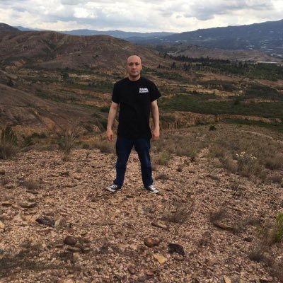 juanescritor2's profile picture. Santafereño, politólogo, master en estudios latinoamericanos.