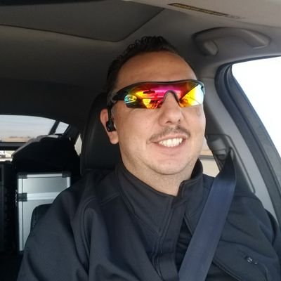 MCaves6's profile picture. Happy, Feliz.