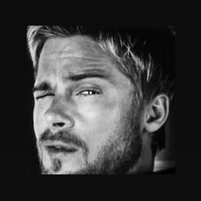 ⠀ ⠀ ⠀⠀⠀⠀⠀⠀⠀⠀⠀ ⠀⠀⠀⠀⠀ ⠀⠀⠀⠀ . ✨ ⠀ ⠀ ⠀ {مشهور سابقاً—محد يعرفني حالياً}