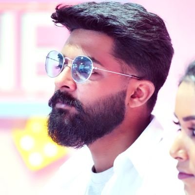 Thanu_Siva03's profile picture. Dancer & Singer