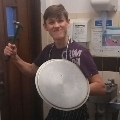 Alfieinth3woods's profile picture. Just send it