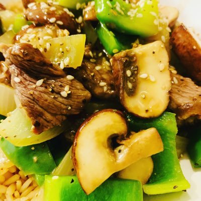 Hattie04183635's profile picture. Quirky, creative, chilled, foodie in Brighton. Milling about and exploring, with a smile on my face