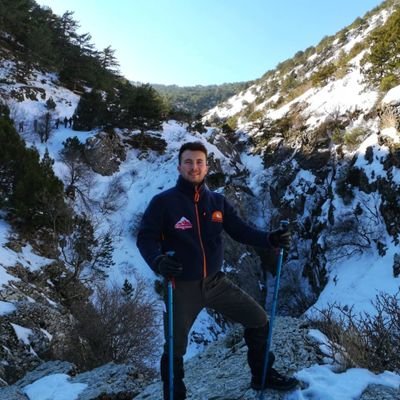 efe0094's profile picture. izmir