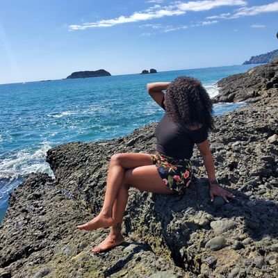 TellitlikeitisT's profile picture. If it's to be... it's up to me💯
Like a Kangaroo I can only move forward🦘 and I only know how to  F.R.O.G🐸