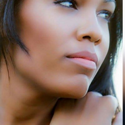 RosaAri86661789's profile picture. 