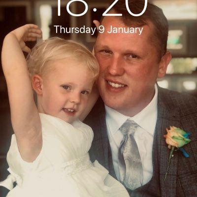 #UTFR we’ll Keep that red flag flying high. single parent to a beautiful daughter.