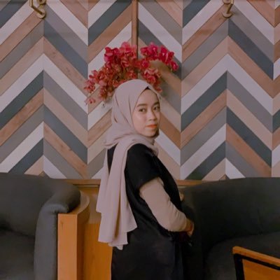 onstqmh's profile picture. Life story, toy story.