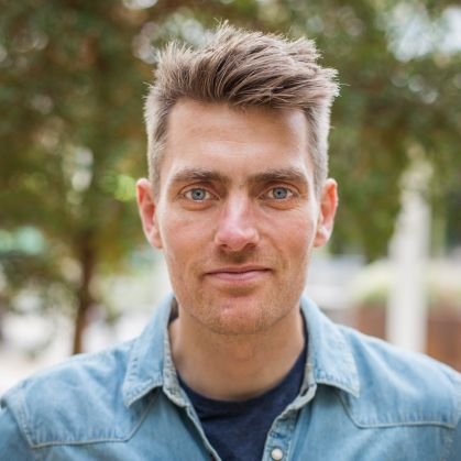 Journalist, radioverslaggever en podcaster.