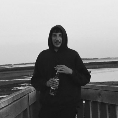 PiEnStream's profile picture. Il paraît que c'est ici que les choses se passent. 
3 abonnés c'est toujours mieux que rien.

Passez me voir en live : https://t.co/a60AGAJiLc