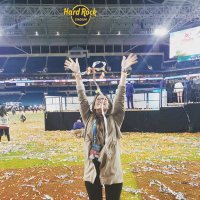 Hallie Grossman (@thehallieg) 's Twitter Profile