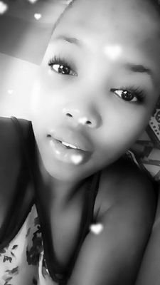 NomathamsanqaJ3's profile picture. ♡what you see is what you get ♡.loves music 🎵🎶🎧 1999. Amakhosi 😋✌ for life. The weeknd. sister to samkelisiwe  .Thandeka Malakoane .Nomalanga Malakoane 😋