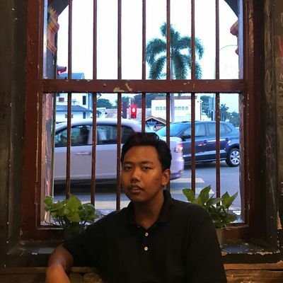 eatzhar's profile picture. 