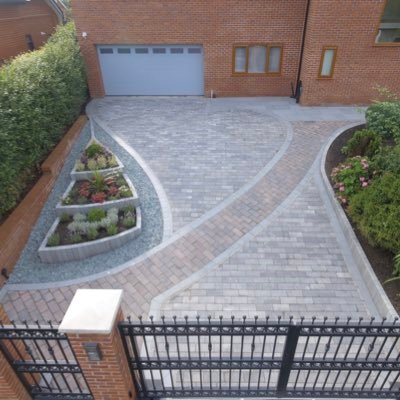Marshalls Contractor of the Year 16/17 Multi National & Regional Award Winning Landscape and Driveway Installer gardentlc@sky.com 07733361958