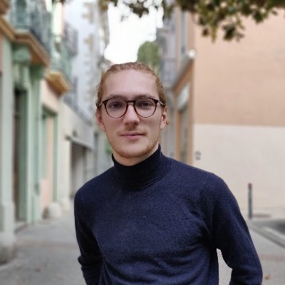 Hi! I am César, co-founder of Let Me Think. If you can’t tell how many hours of productivity you've lost being distracted by your phone, I have the solution! 😉
