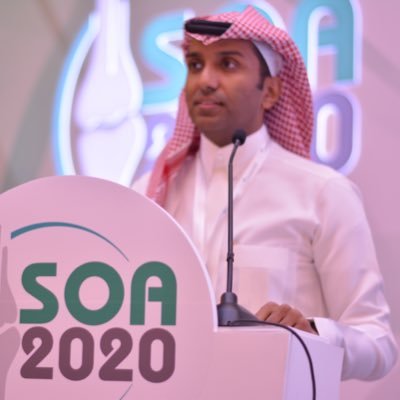 استشاري واستاذ مشارك جراحة الاصابات الرياضية والكتف وتبديل المفاصل بجامعة الملك فيصل ومستشفى الموسى التخصصي مختص في الادارة والجودة الطبية بجامعة هارفارد