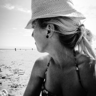 Schamp_Tke's profile picture. Enjoying life to the fullest