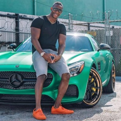 MillionaireWV's profile picture. I was just a run-of-the-mill computer engineer who formed an incredible million dollar method of income while transforming peoples lives for the better.🙏🏾💸