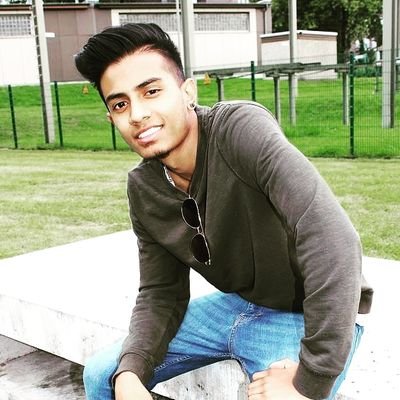 thivaa_sk's profile picture. Dancer from Germany