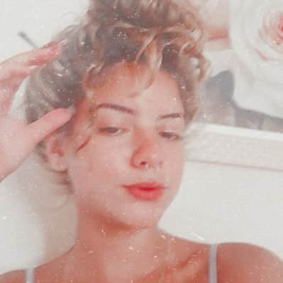 Sol: Touro♉ asc: Leão♌ lua: Libra♎/
@Benjatotal90 💏💍