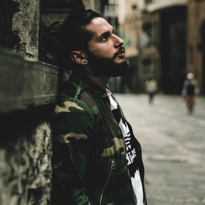 Eu Sou o MELHOR DO MELHOR DO MUNDO Em fazer algo, sem nem saber oque estou Fazendo ...