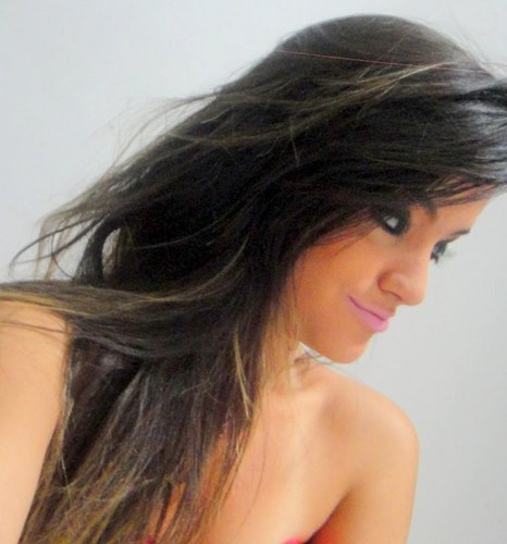 Gabriela Sampaio Barros. TWITTER OFICIAL :*. NÃO TENHO FORMSPRING. NÃO TENHO ORKUT/MSN DE FÃNS, E SÓ TENHO ESSE TWITTER.
