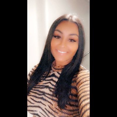 Psalm 27: 1-3 🙏🏼 Certified Eyelash Tech Owner of @tMaXi_Studio ✨