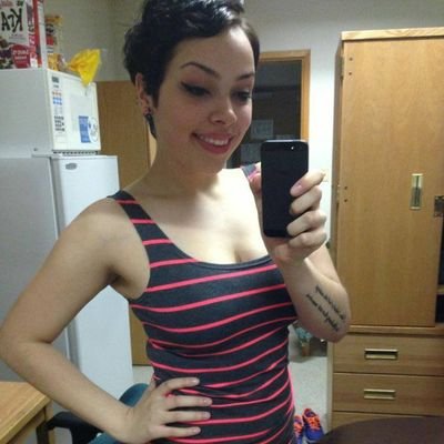 CynthiaBabe17's profile picture. 