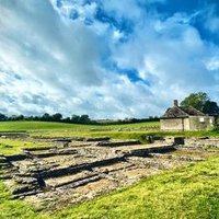 North Leigh Roman Villa(@villa_north) 's Twitter Profile Photo