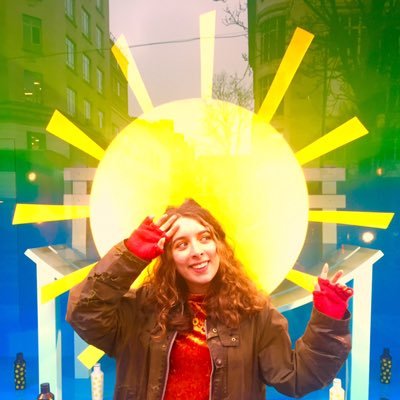 itsemmyesque's profile picture. maisy mouse if she was forced to participate in late stage capitalism🌻 greenacre/NYT/far few giants/CW/the network✨ gone 2🦋 ➡️ @emmyesque