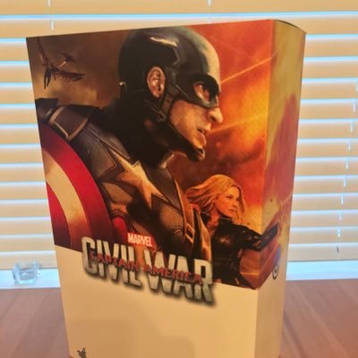 https://t.co/nlYXo3Bkn1 #hottoys #marvel #mcu #comicbooks #sideshowcollectible #horrormovies #autographs #film #tv #marvel #dc #rarecomics #forsale