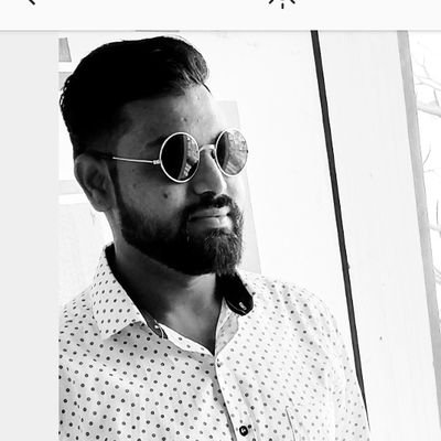 यदा यदा ही धर्मस्य ग्लानिर्भवति भारत अभ्यूथानमधर्मस्य तदात्मानं स्रुजाम्यहम्..
वंदे मातरम्
Proud भारतीय 🇮🇳
belong to Leuva Patidar Gurjar Community