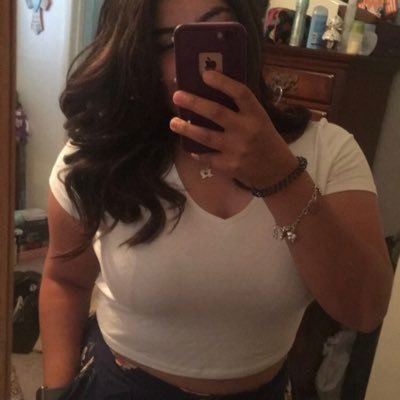 jazzzyibarra's profile picture. Baylor University '18 🏥❤️ Wilbur 🐷