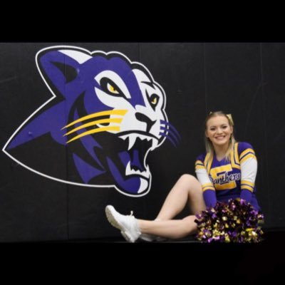 MO➡️IA . Sunflower Child🌻💛. Scorpio 🦂♏️. Ellsworth💜. #8🏐. Cheer & Dance🎀.