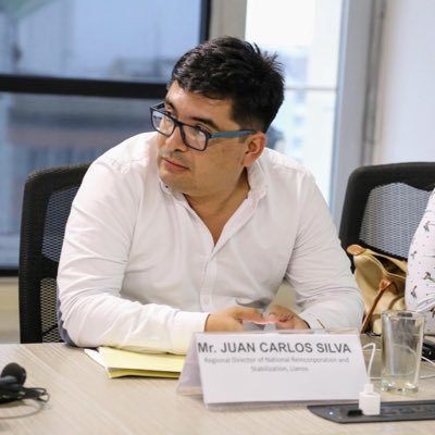 Trabajo en la implementación de política post conflicto y paz. Magister en Gerencia para el Desarrollo. Experto en Cambio Social