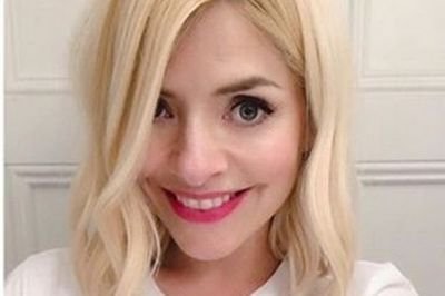 Holly Willoughby
Role play not real
Presenter
Mum of three
Loves to drink