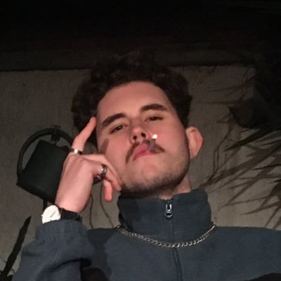Mon blase, Mon nom, digne, j’le porte. insta : @kleekboi