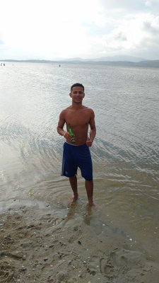 AllanVi33872296's profile picture. nada