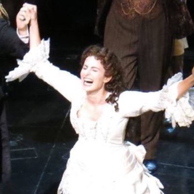 RachelZatcoff's profile picture. 𝚕𝚒𝚋𝚛𝚊. 𝚖𝚊𝚖𝚊. 𝚠𝚒𝚏𝚎. 𝚏𝚛𝚒𝚎𝚗𝚍. @fiddlernyc @phantomopera @nycopera